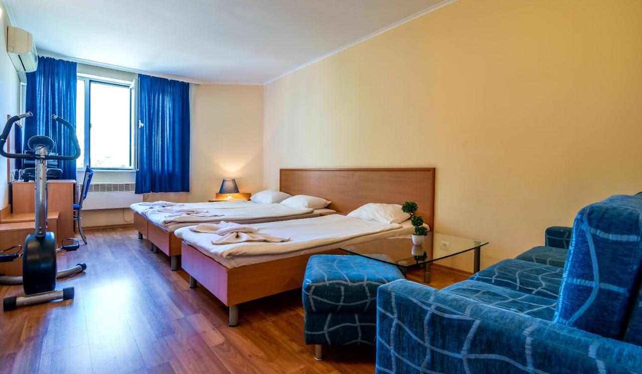 Family Hotel Dalis ソフィア エクステリア 写真